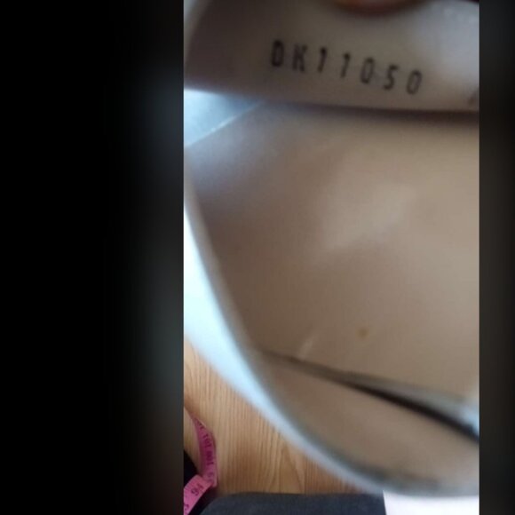 Salvatore Ferragamo Open Toe Strap Heels Sz 10.5 - Picture 8 of 12